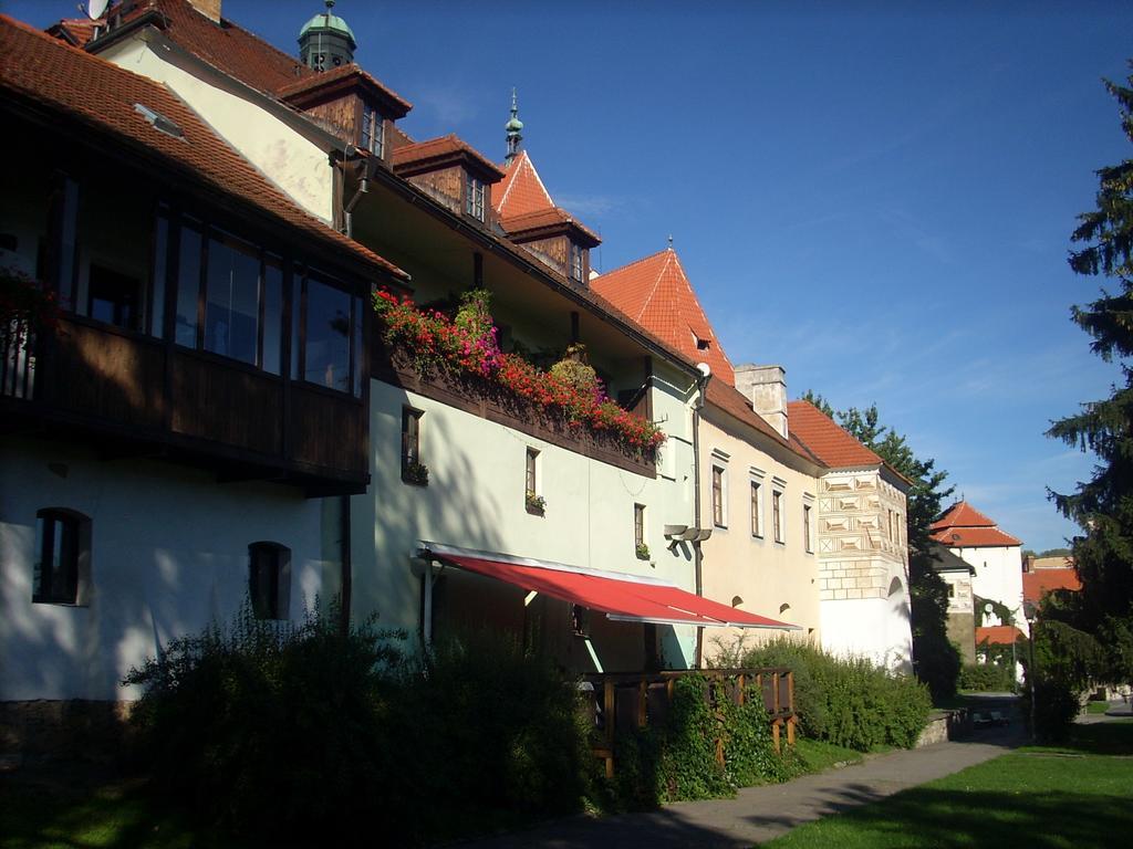 Hotel Parkan Прахатіце Екстер'єр фото