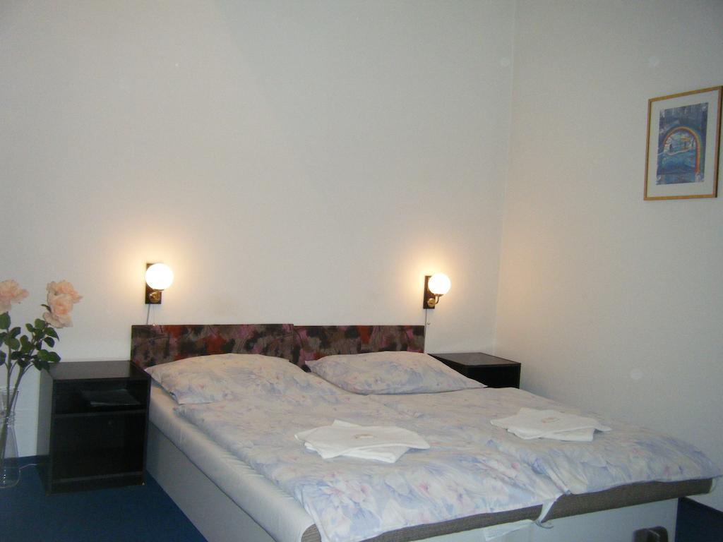 Hotel Parkan Прахатіце Номер фото